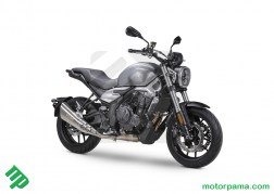 Voge Trofeo 500AC (1)